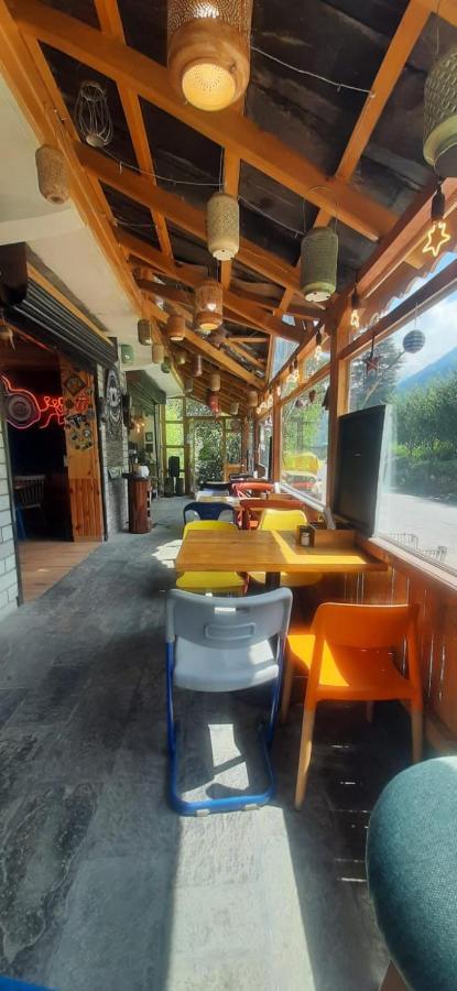 Throttle Shrottle Moto Hostel Manāli Εξωτερικό φωτογραφία