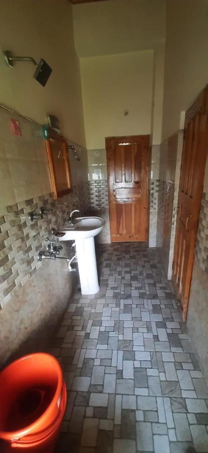 Throttle Shrottle Moto Hostel Manāli Εξωτερικό φωτογραφία