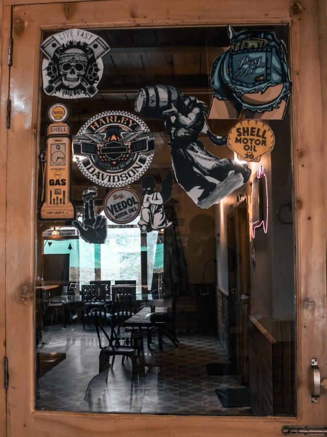 Throttle Shrottle Moto Hostel Manāli Εξωτερικό φωτογραφία