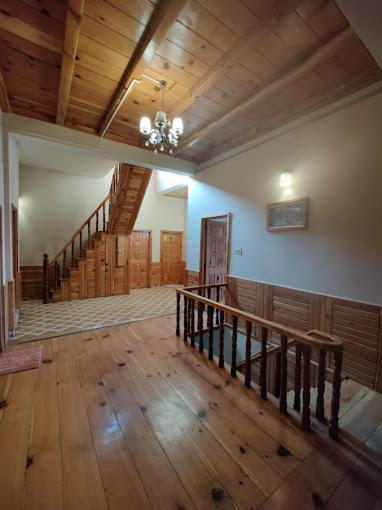 Throttle Shrottle Moto Hostel Manāli Εξωτερικό φωτογραφία